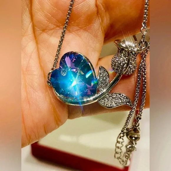 ๐โค๏ธ  Shining heart โฅ๏ธ๐ Necklace - Picture 4 of 4